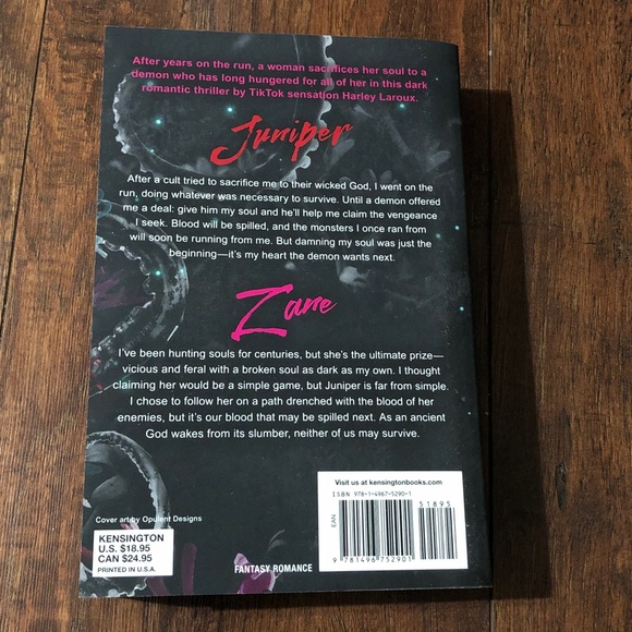 Her soul for revenge - Picture 2 of 2